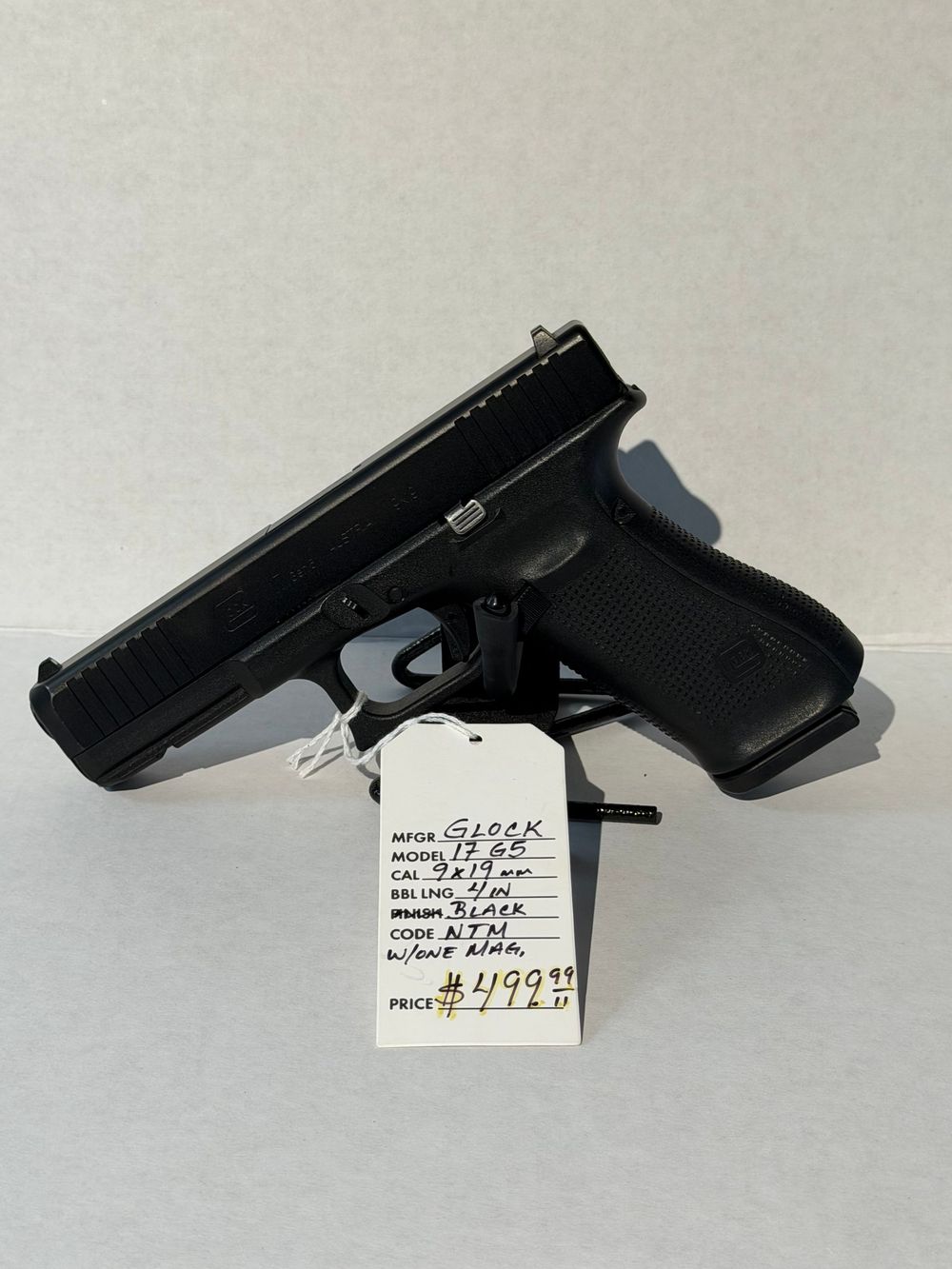 USED -Glock 17 Gen 5 - 9X19mm