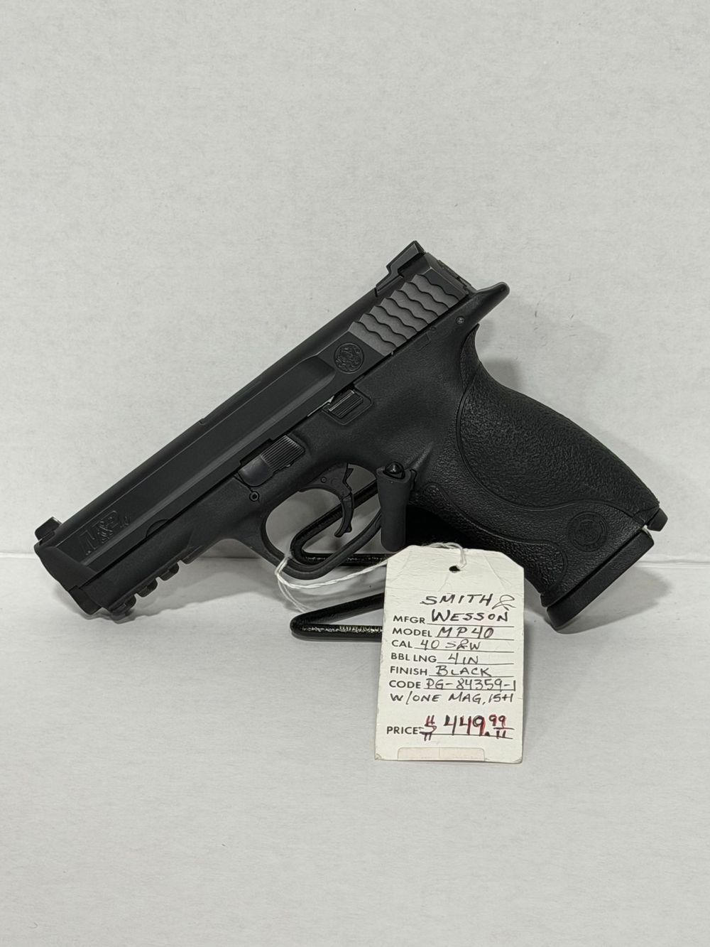 USED Smith & Wesson MP40 40SW